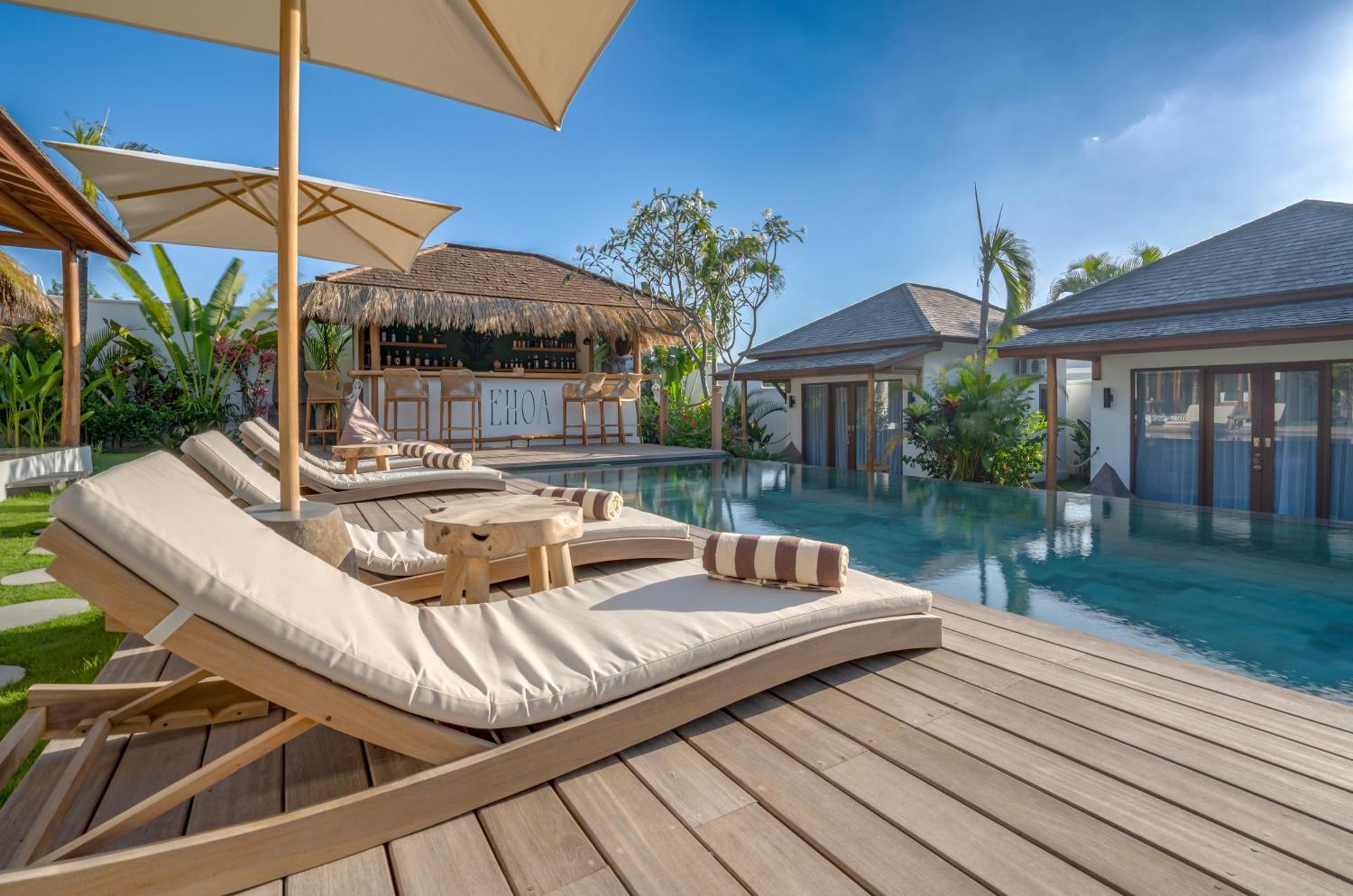 Ehoa Bali Nyanyi Boutique Hotel - In Front Of Entrance To Nuanu 타나롯 외부 사진